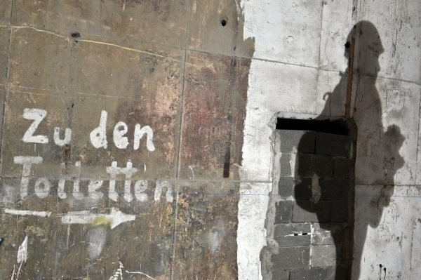 Фотоэкскурсия по базе нацистских подлодок в Марселе, превратившейся в ЦОД