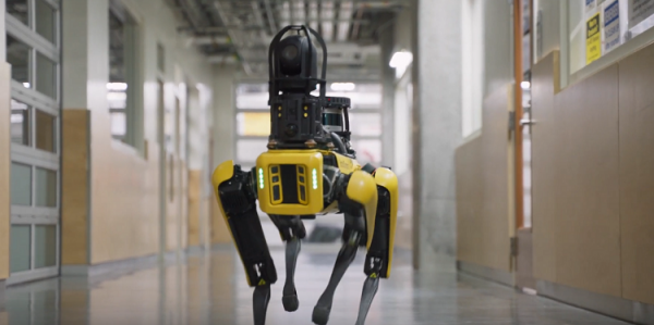 Робопес Boston Dynamics будет патрулировать дата-центр в США