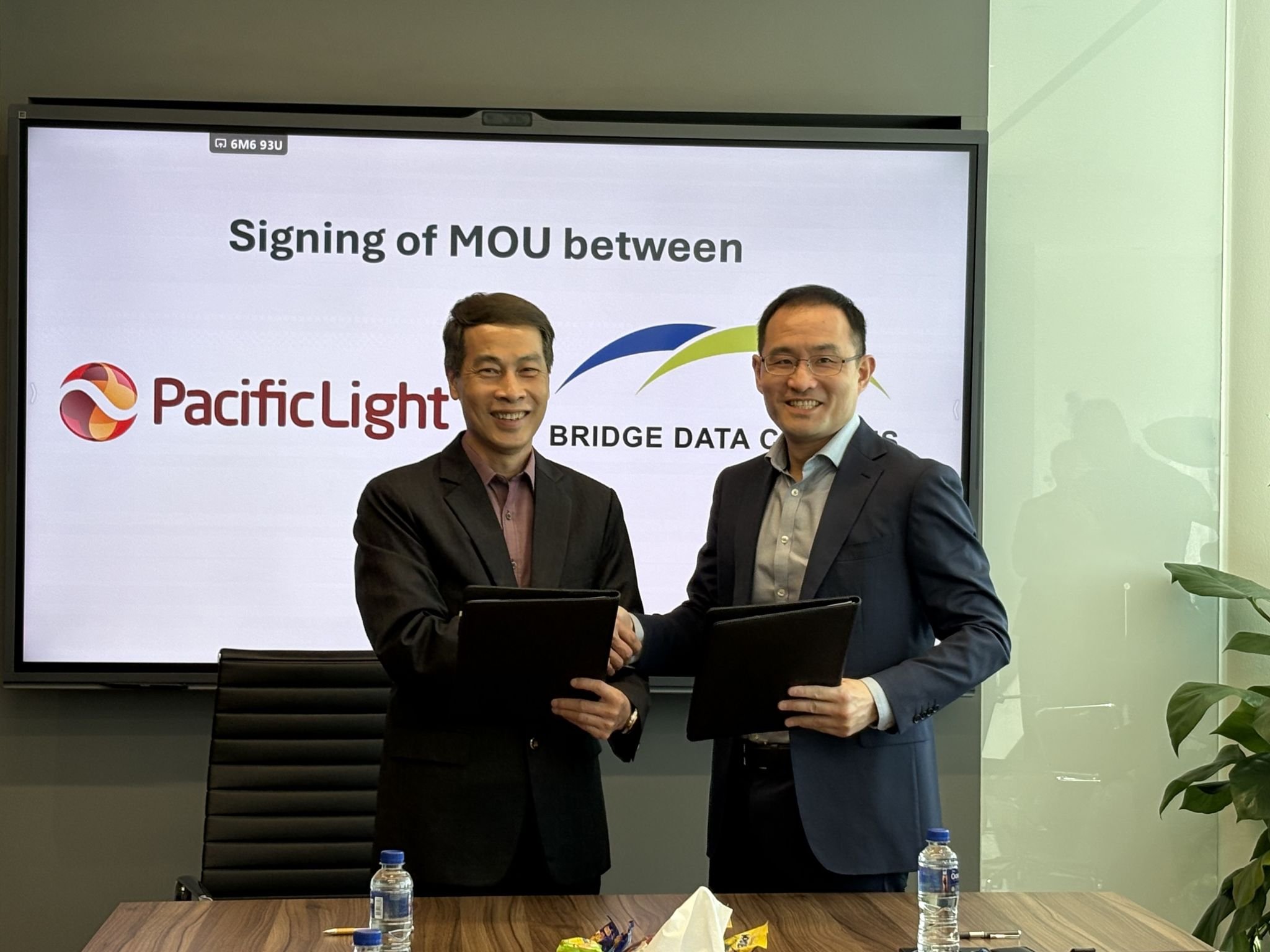 Bridge Data Centres и PacificLight